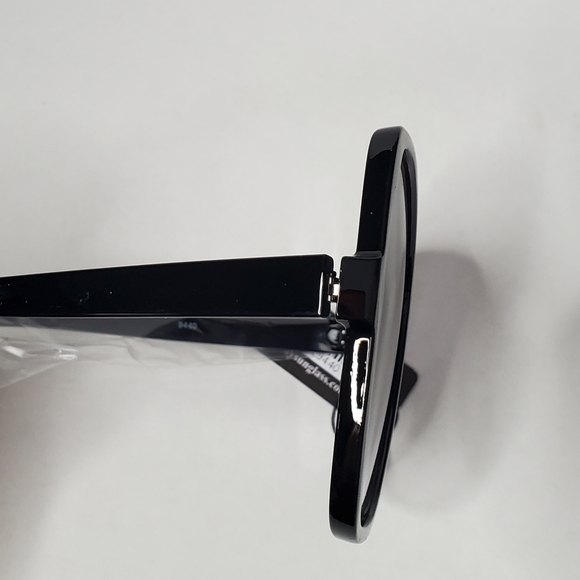 NY Sunglasses - Picture 9 of 10